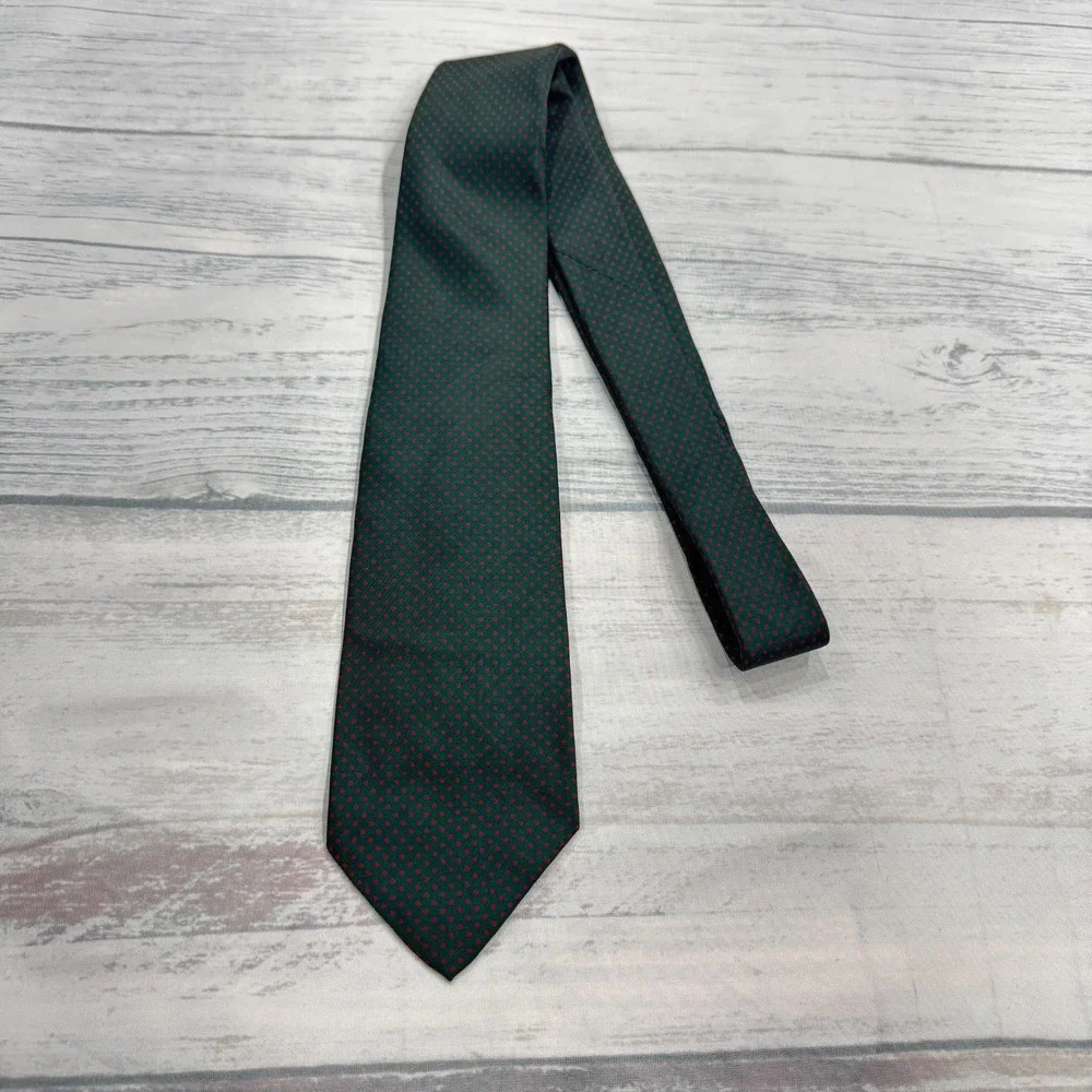 VTG Brooks‎ Brothers Makers Silk Neck Tie Green Red Dots England Mens